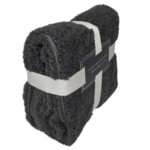 Hudson Park Collection Teddy Faux Fur Throw Blanket 50 x 70 Gray NEW